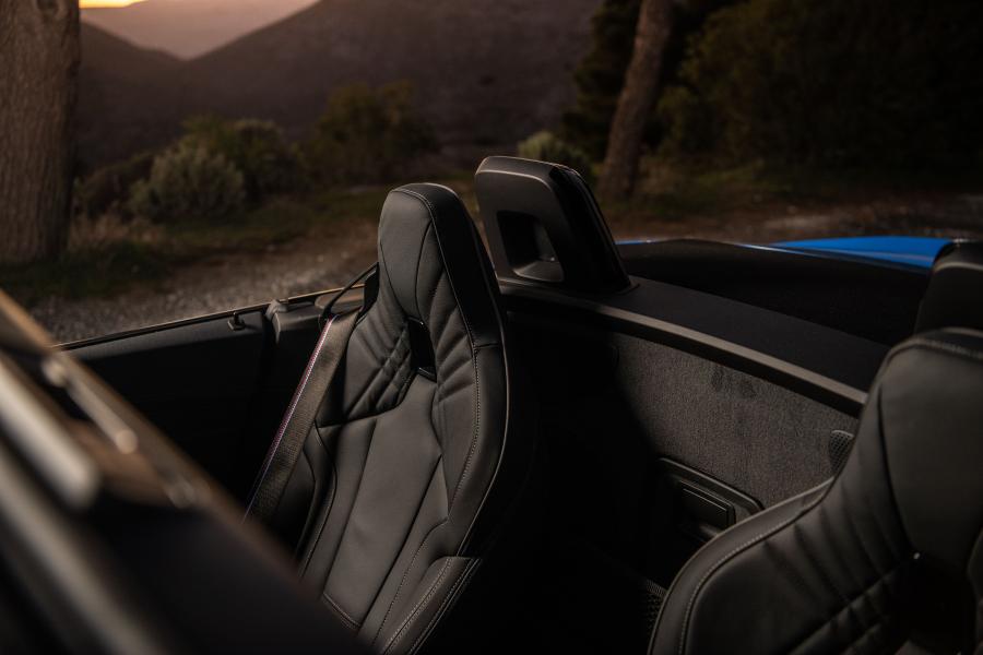 Интерьер BMW Z4 sDrive20i M Sport (G29) 2019 года  (UK) (фото 24 из 40)